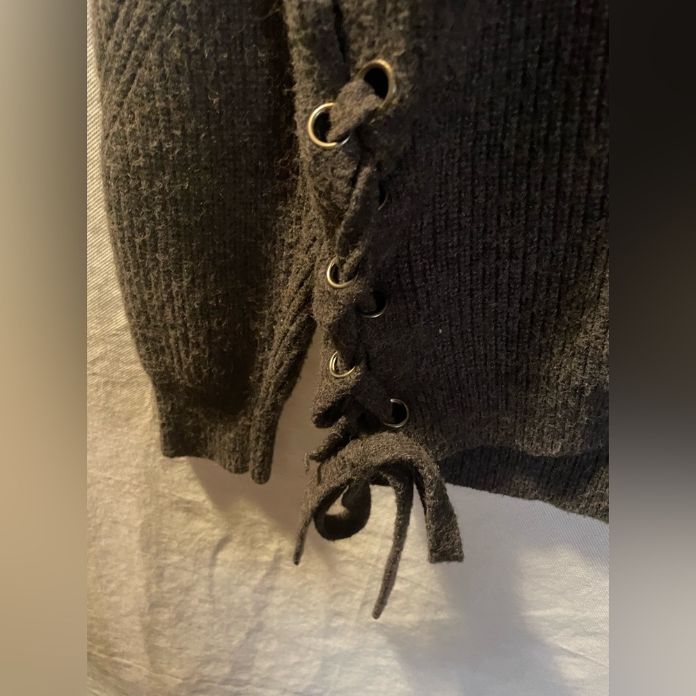 Doe & Rae - Picture 3 of 5